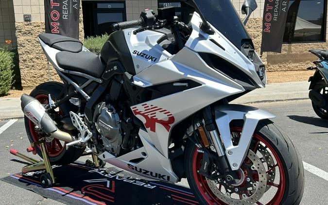 2024 Suzuki Motor of America Inc. GSX-8R