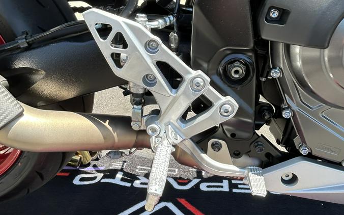2024 Suzuki Motor of America Inc. GSX-8R