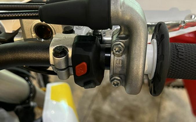 2027 Husqvarna Motorcycles TE 300