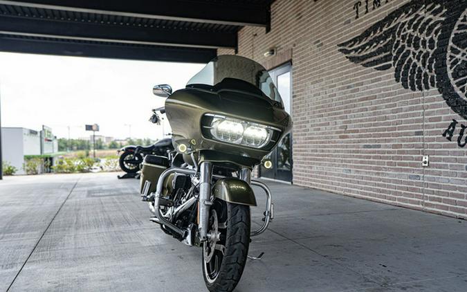 2017 Harley-Davidson Touring FLTRXS - Road Glide Special