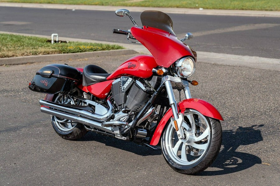 2006 Victory Kingpin Black