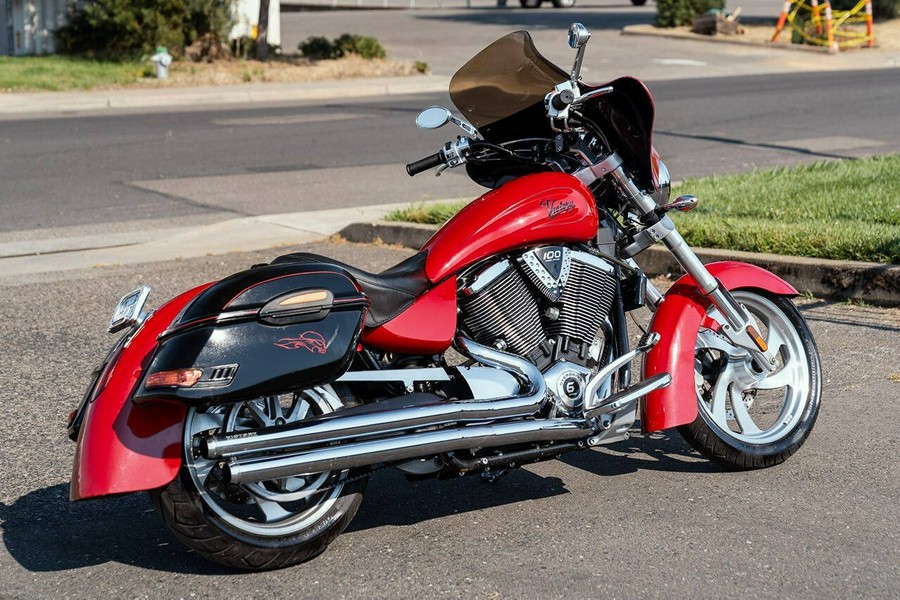 2006 Victory Kingpin Black