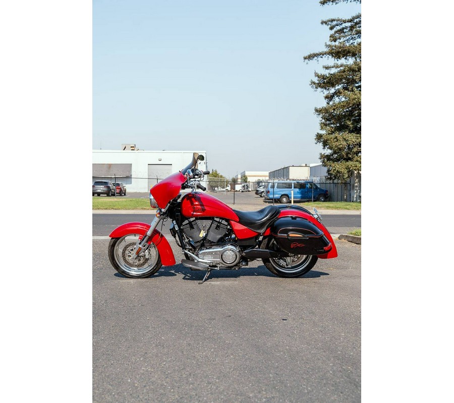 2006 Victory Kingpin Black