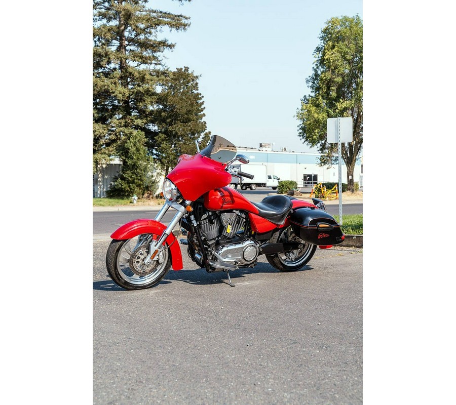 2006 Victory Kingpin Black