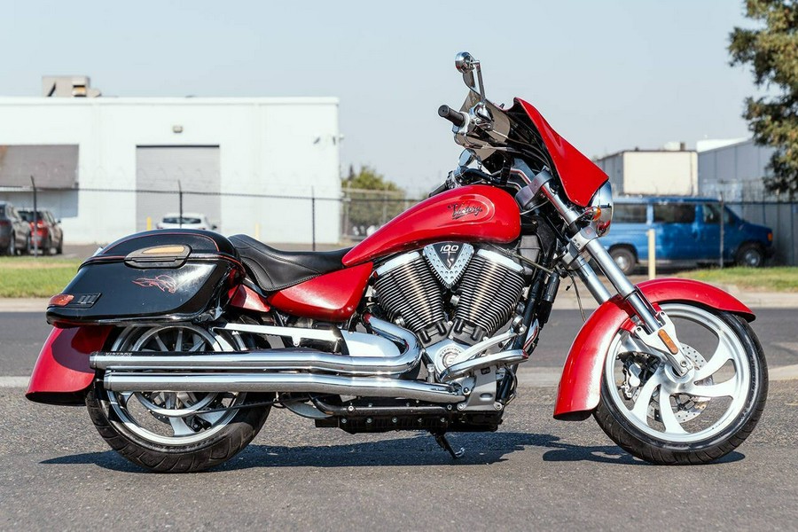 2006 Victory Kingpin Black