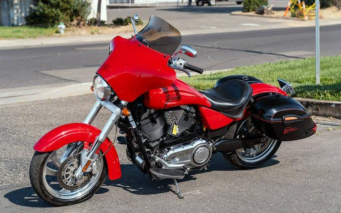 2006 Victory Kingpin Black