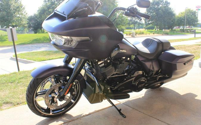 2025 Harley-Davidson® FLTRX - Road Glide®