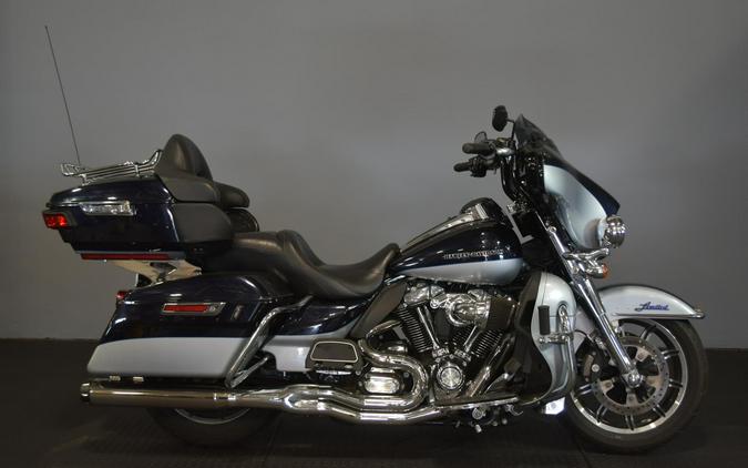 2019 Harley-Davidson Ultra Limited Midnight Blue/Barracuda Silver
