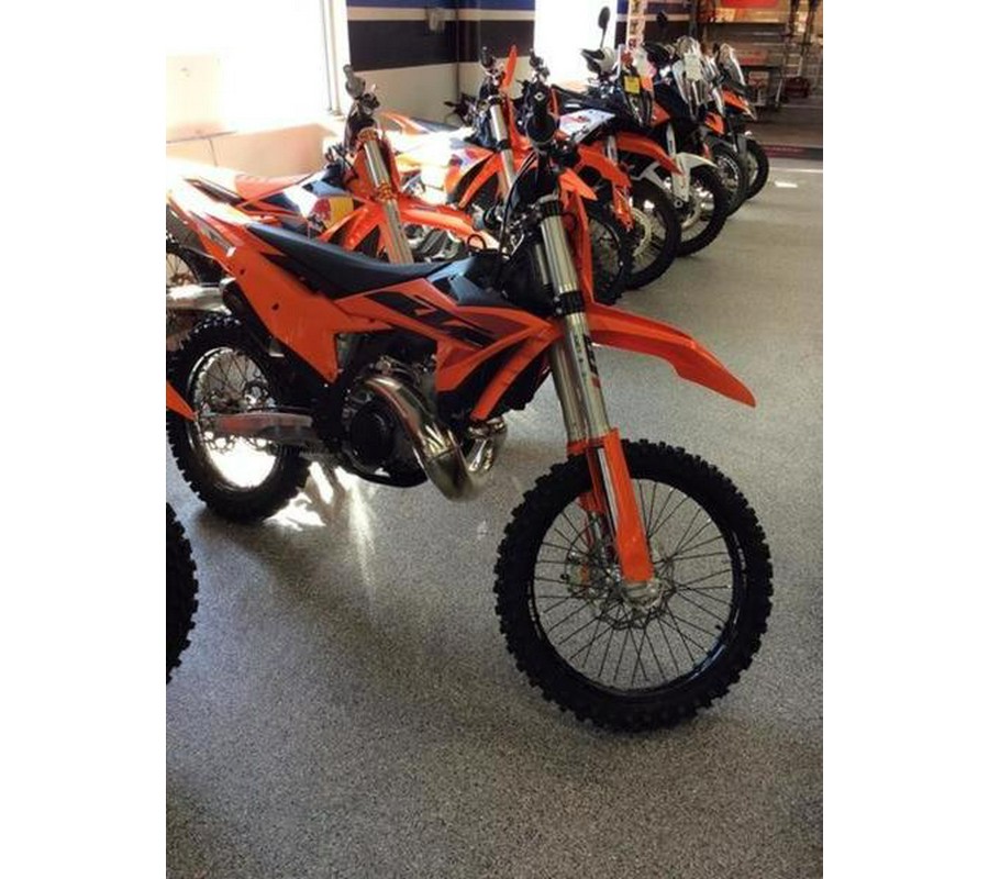 2025 KTM 300 SX