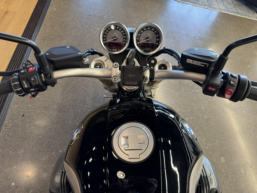 2025 BMW R 12 nineT - BLACK STORM METALLIC