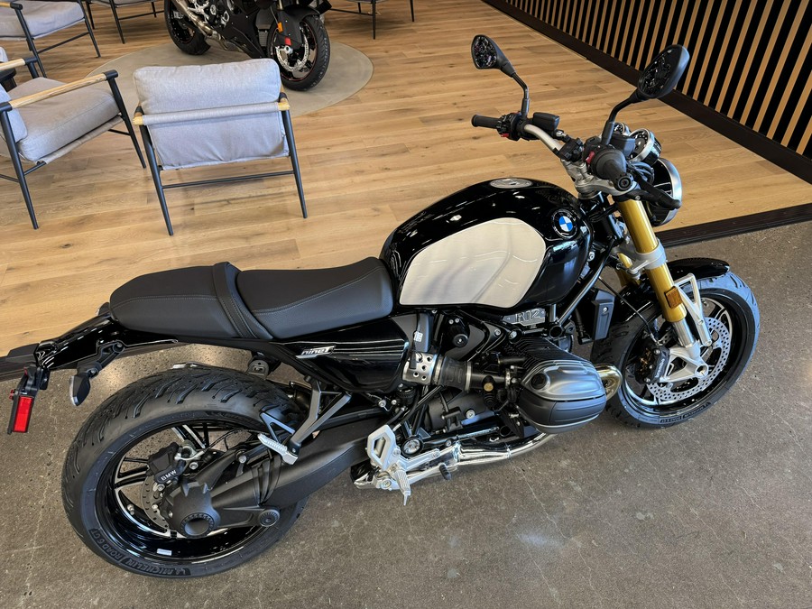 2025 BMW R 12 nineT - BLACK STORM METALLIC