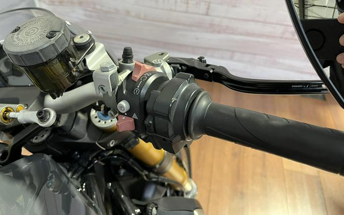 2018 Ducati MONSTER 1200 S