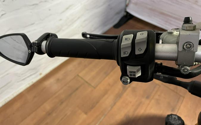 2018 Ducati MONSTER 1200 S