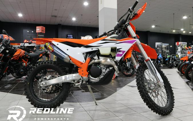 FIRST LOOK! 2024 KTM OFF-ROAD MODELS // 450XCF, 300XC, 350XCF, 125XC, 250XCF & 250XC