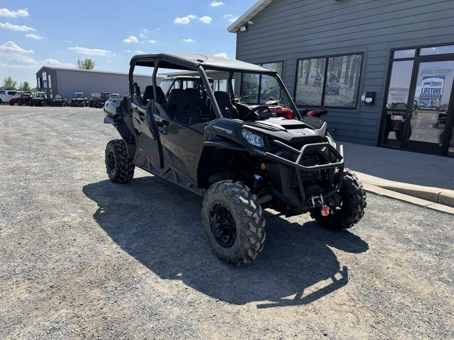 2025 Can-Am COMMANDER MAX XT 700