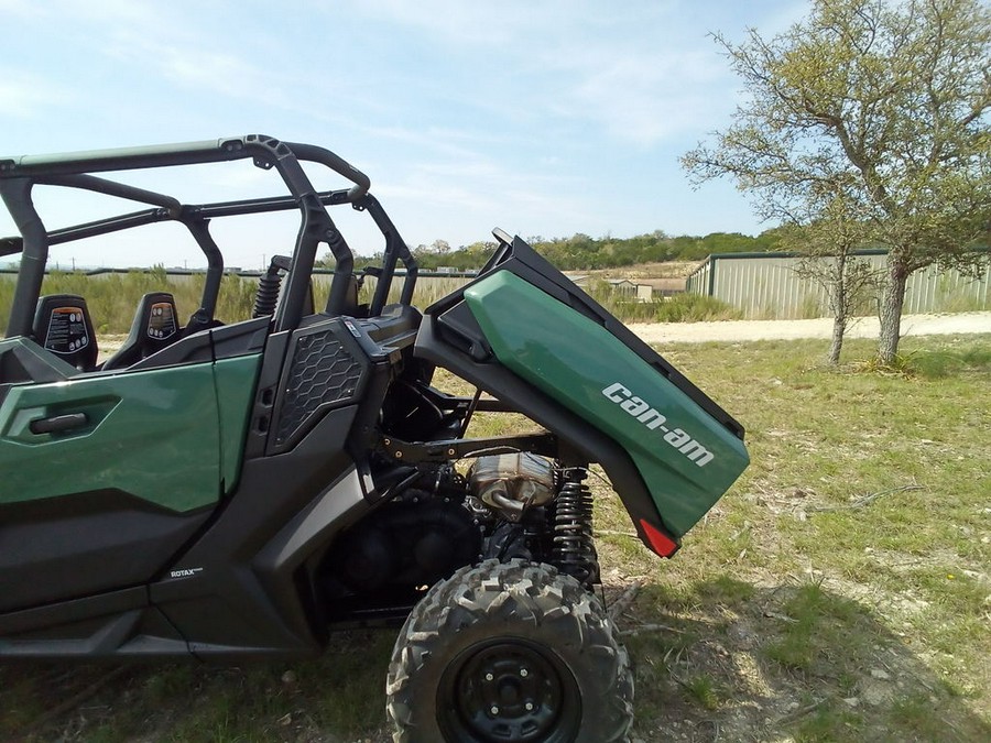 2026 Can-Am Commander MAX DPS 700