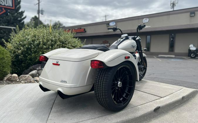 2023 Harley-Davidson Freewheeler White Sand Pearl – Black Finish