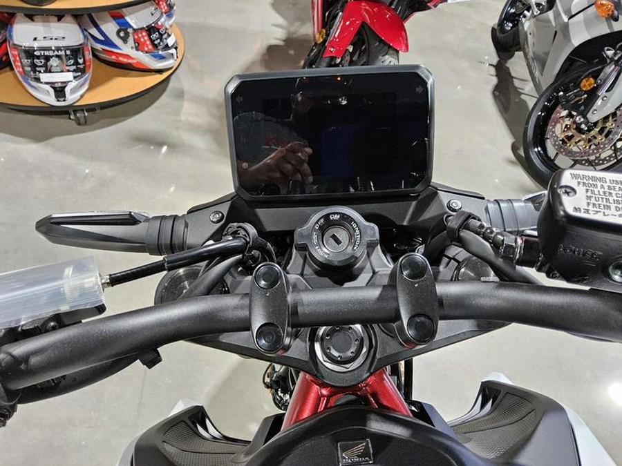 2025 Honda® CB750 Hornet