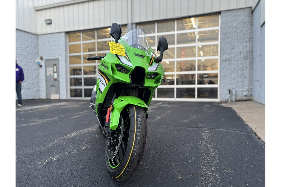 2025 Kawasaki NINJA ZX-10R KRT EDITION
