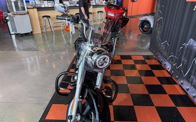 2014 Harley-Davidson Dyna® Switchback™