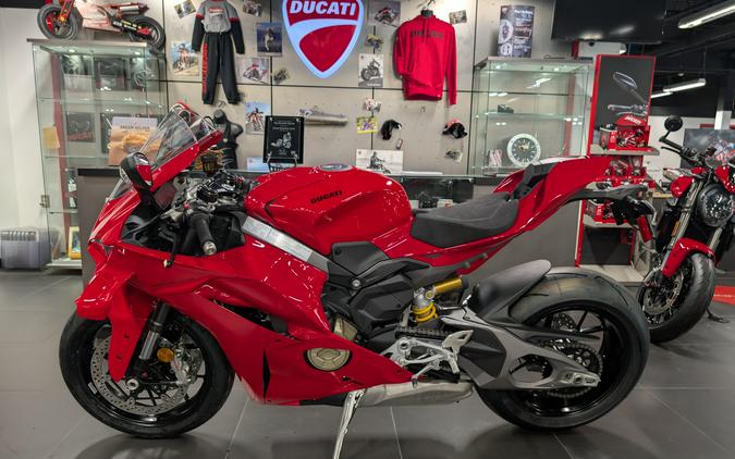 2026 Ducati PANIGALE V4