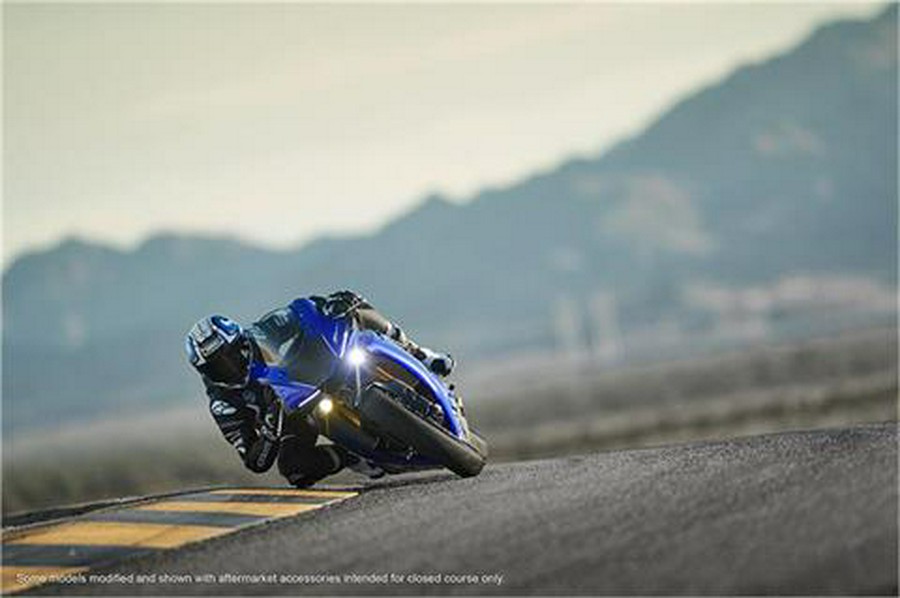 2018 Yamaha YZF-R1