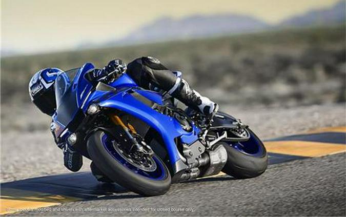 2018 Yamaha YZF-R1