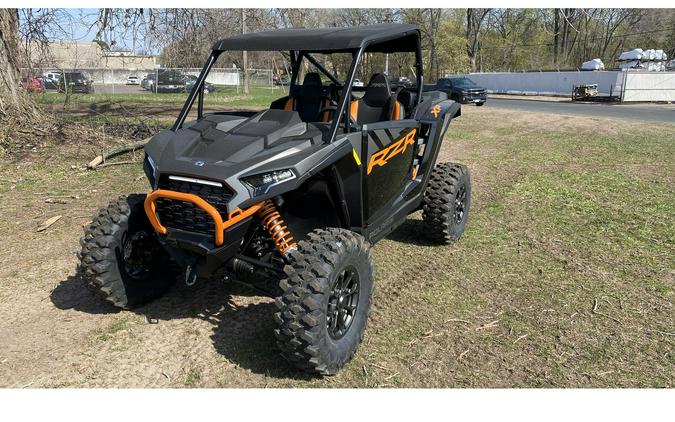 2024 Polaris Industries RZR XP 1000 ULTIMATE - M TITANIUM, O BLACK