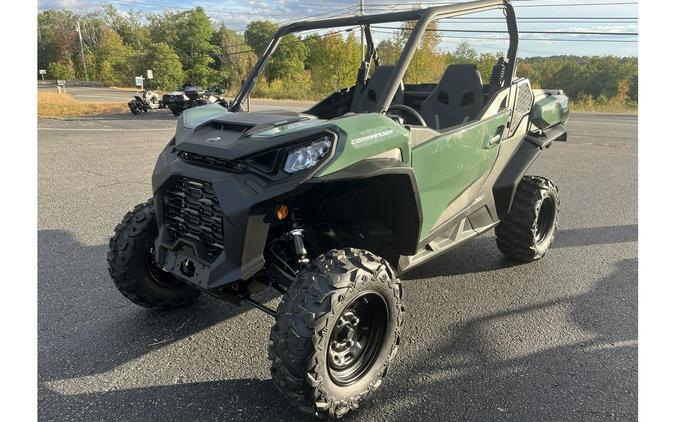 2025 Can-Am Commander DPS 700