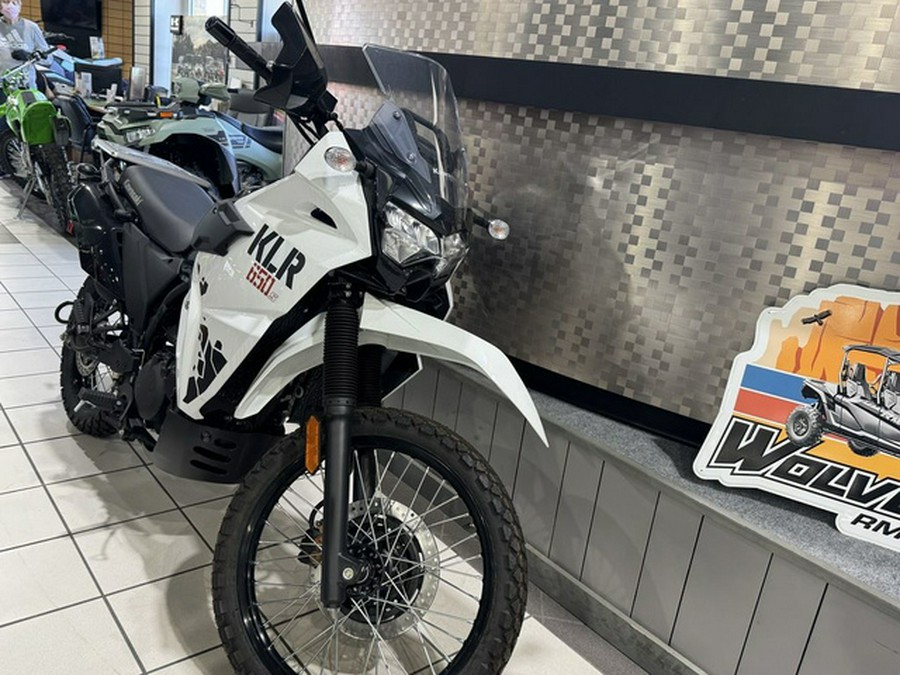 2025 Kawasaki KLR650 S Pearl Crystal White/Metallic Carbon Gray