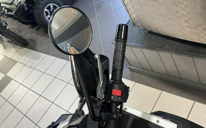 2025 Kawasaki KLR650 S Pearl Crystal White/Metallic Carbon Gra