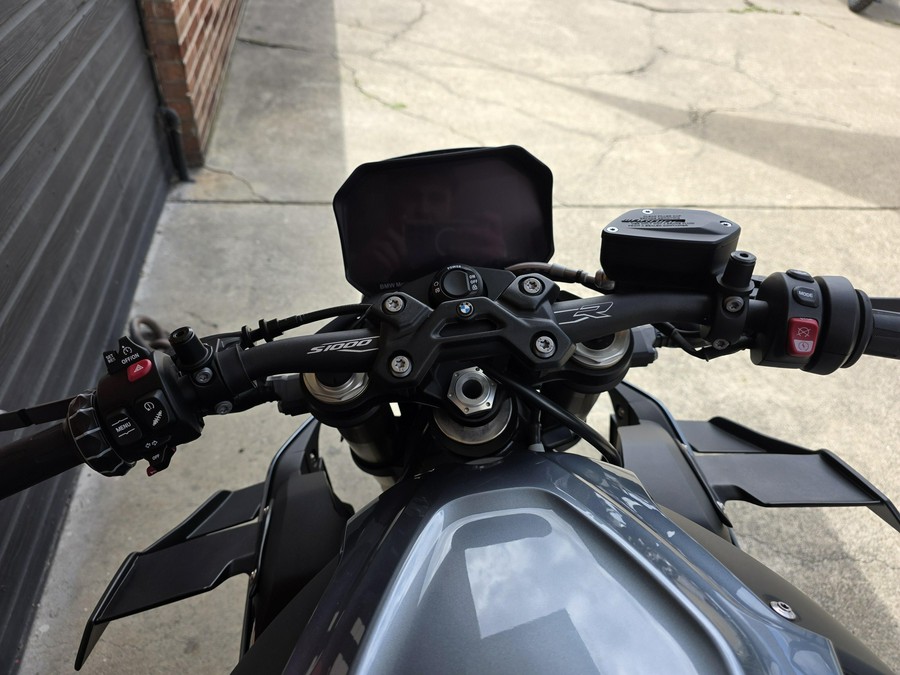 2023 BMW S 1000 R