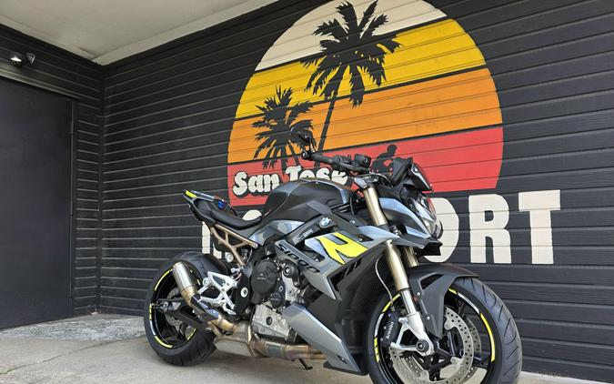 2023 BMW S 1000 R