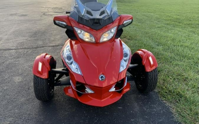 2013 Can-Am® Spyder® RT-S SE5