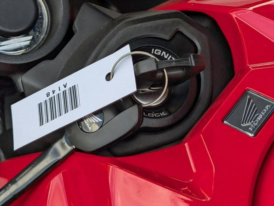 2025 Honda® CBR650R E-Clutch