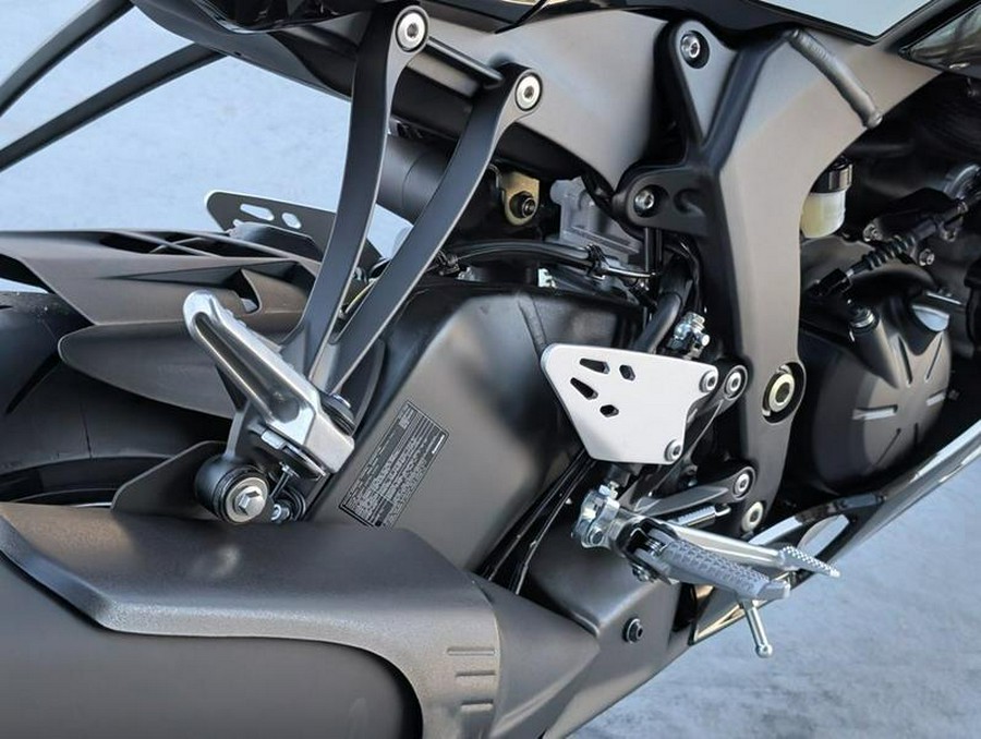 2026 Kawasaki Ninja® ZX™-6R