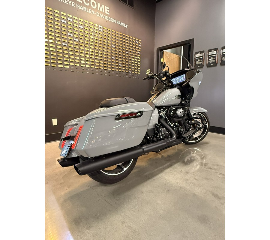 2025 Harley-Davidson® Road Glide® Billiard Gray