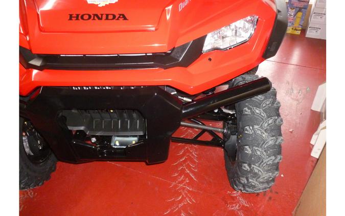 2024 Honda Pioneer 1000-6 Deluxe Crew