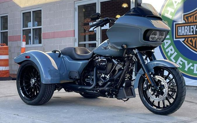 2024 Harley-Davidson® FLTRT - Road Glide® 3