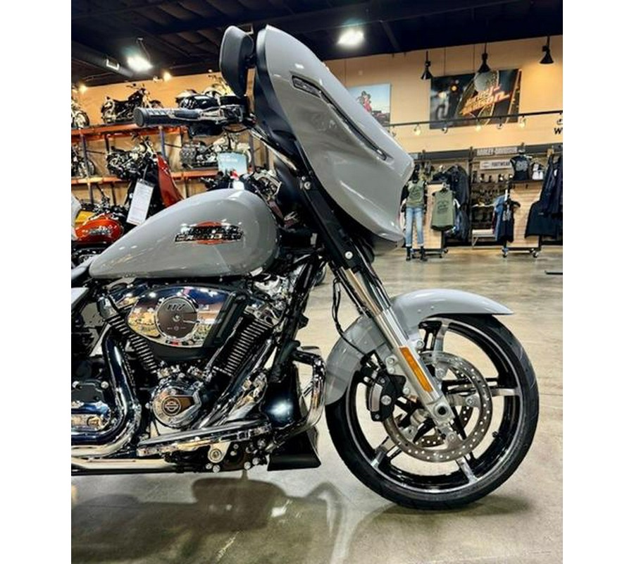 2024 Harley-Davidson® FLHX - Street Glide®