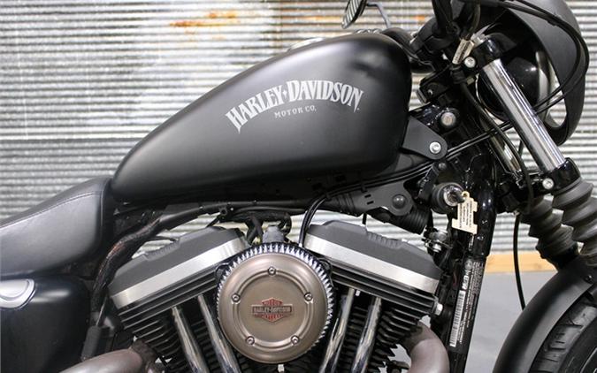 2014 Harley-Davidson Sportster Iron 883