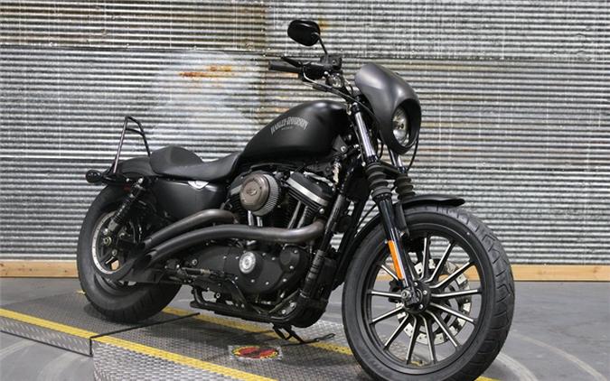 2014 Harley-Davidson Sportster Iron 883