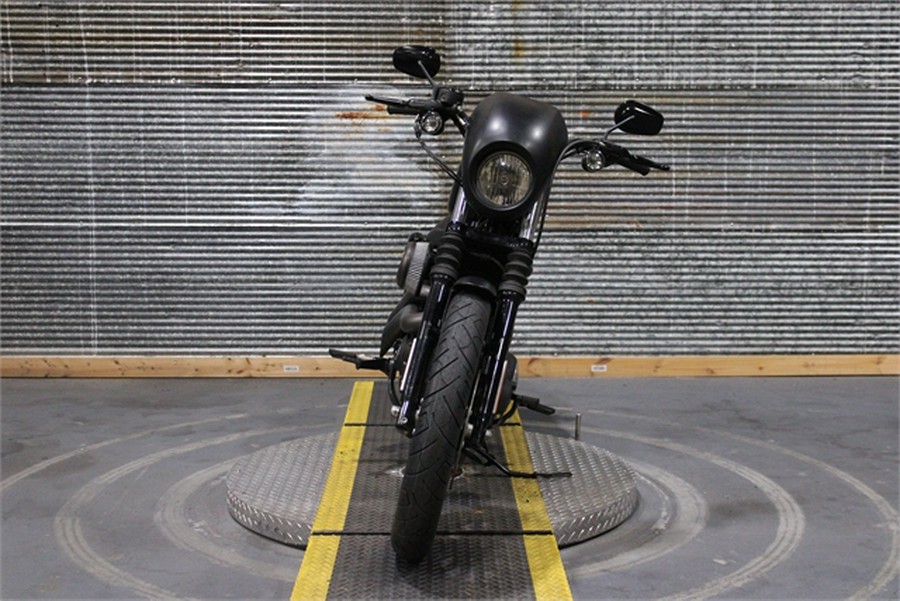 2014 Harley-Davidson Sportster Iron 883