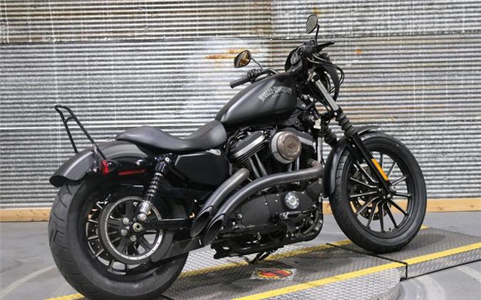 2014 Harley-Davidson Sportster Iron 883