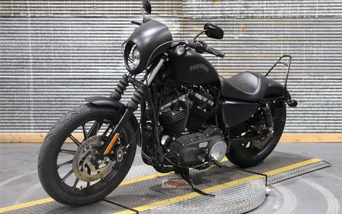 2014 Harley-Davidson Sportster Iron 883