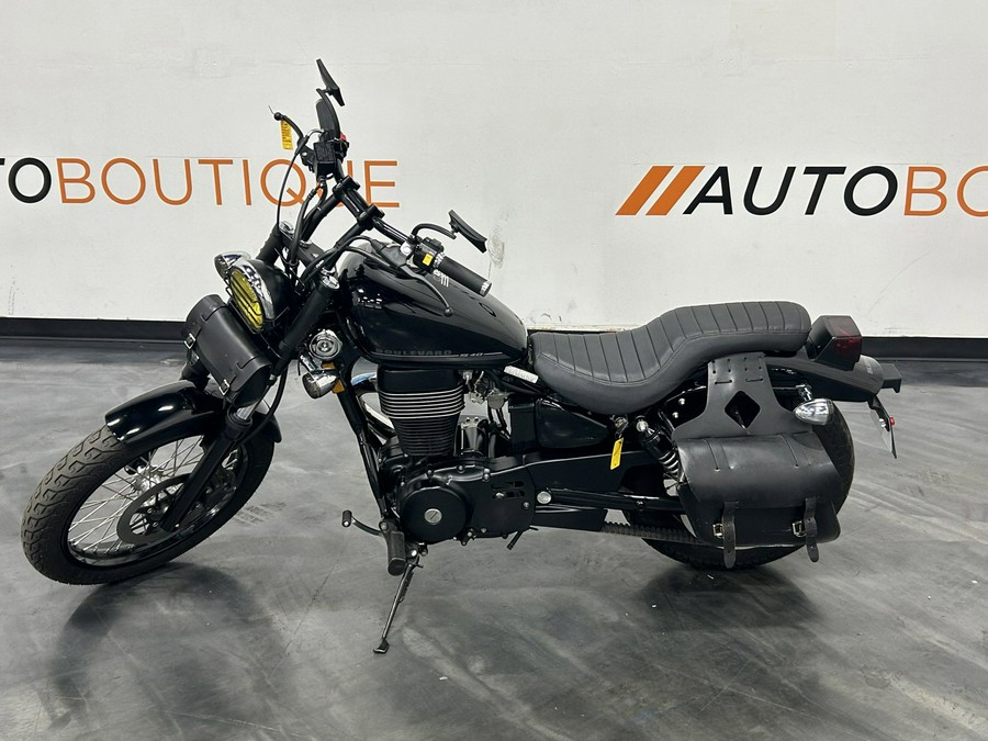 2017 SUZUKI BOULEVARD