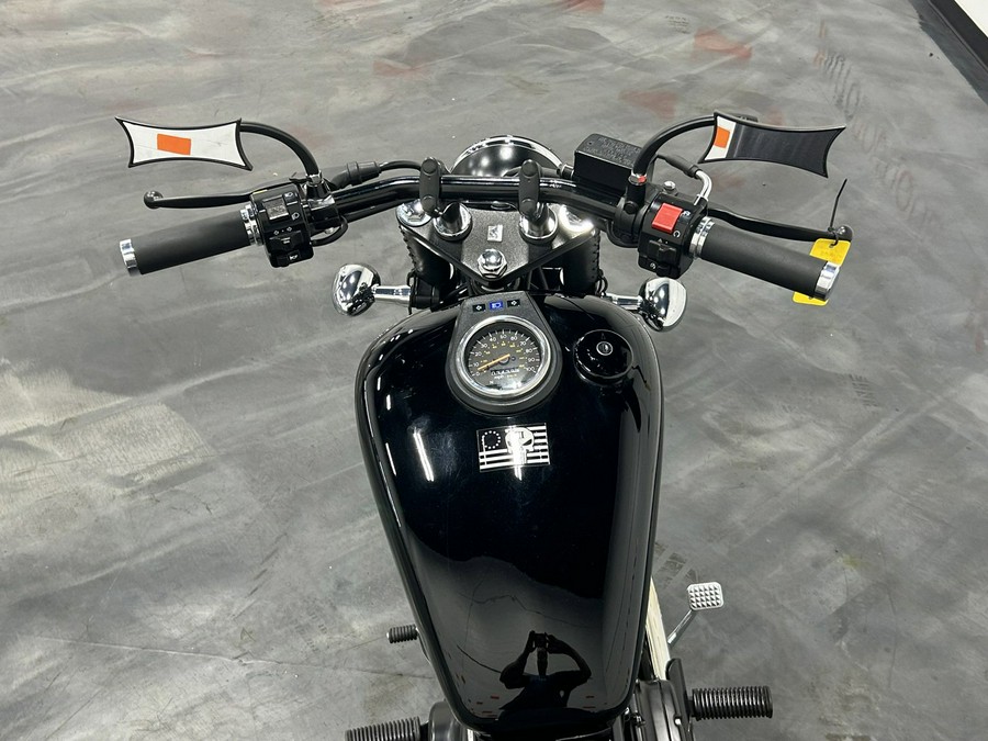 2017 SUZUKI BOULEVARD