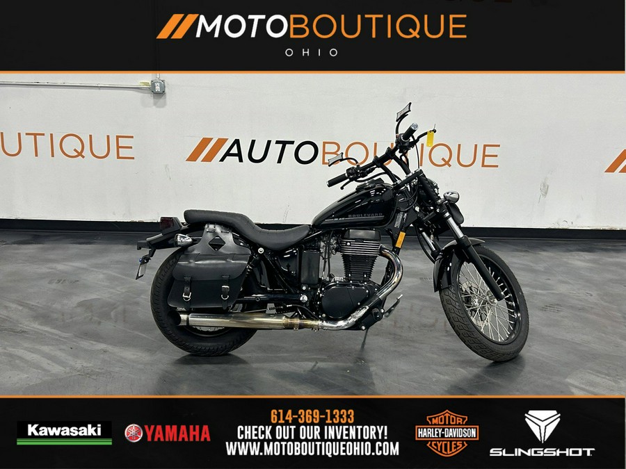 2017 SUZUKI BOULEVARD