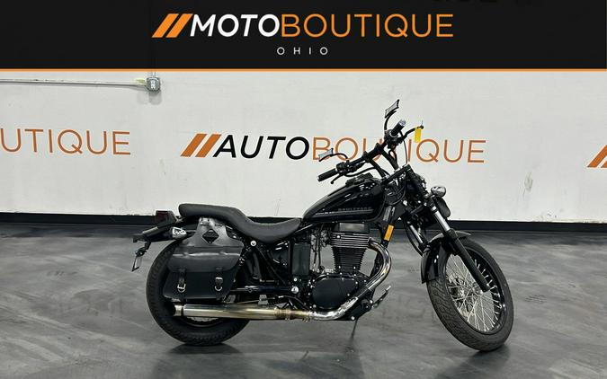 2017 SUZUKI BOULEVARD