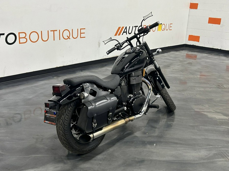 2017 SUZUKI BOULEVARD